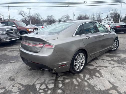 2015 Lincoln MKZ Base
