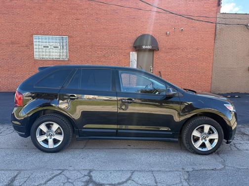2013 Ford Edge Sport