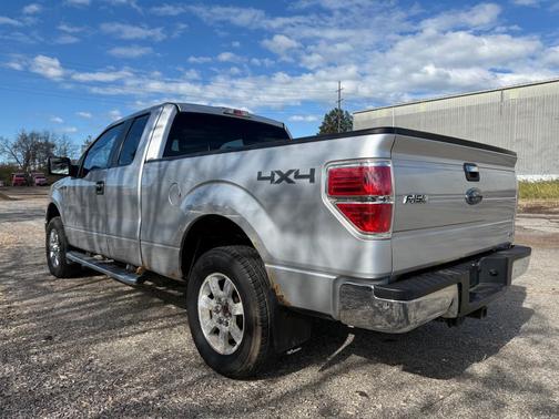 2010 Ford F-150 SUPER CAB
