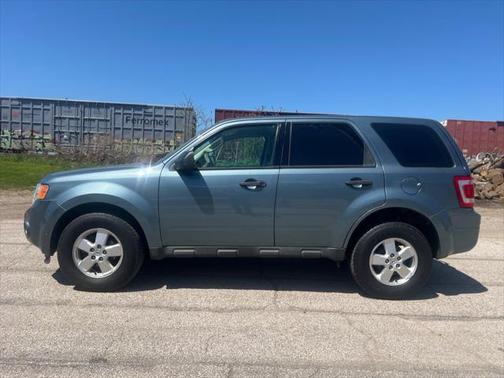 2011 Ford Escape XLS