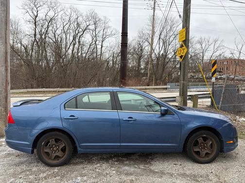 2010 Ford Fusion SE