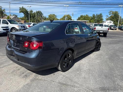 2009 Volkswagen Jetta 2.5 SE SportWagen