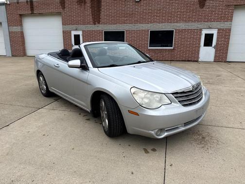 SILVER 2009 Chrysler Sebring Base