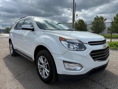 WHITE 2017 Chevrolet Equinox 1LT