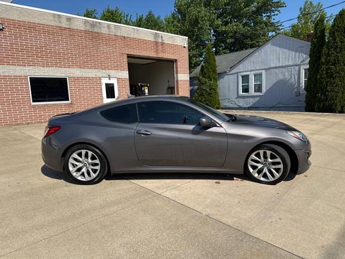 SILVER 2013 Hyundai Genesis Coupe 2.0T