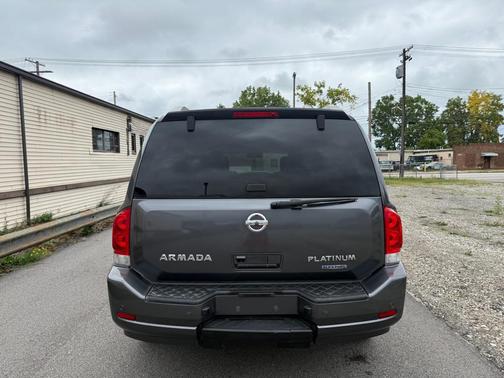 2012 Nissan Armada Platinum
