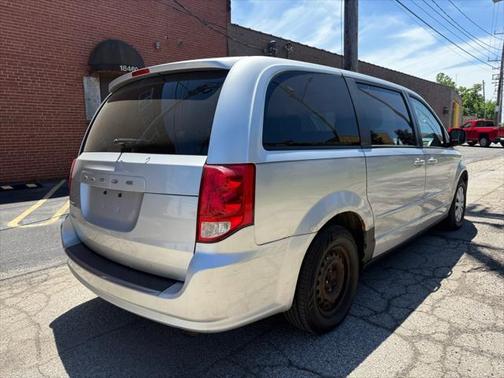 2012 Dodge Grand Caravan SE/AVP