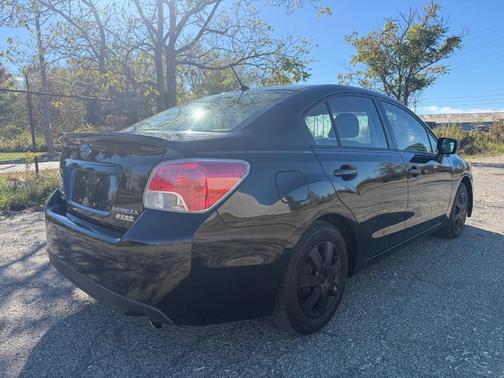 2016 Subaru Impreza 2.0i