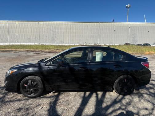2016 Subaru Impreza 2.0i