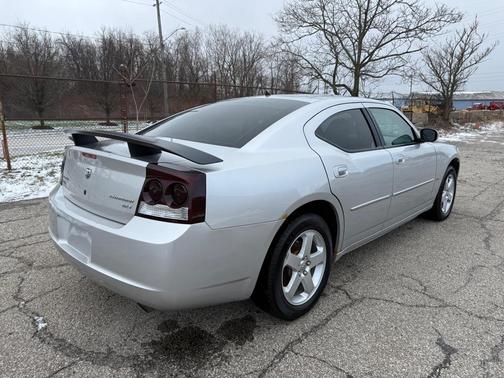 2010 Dodge Charger SXT