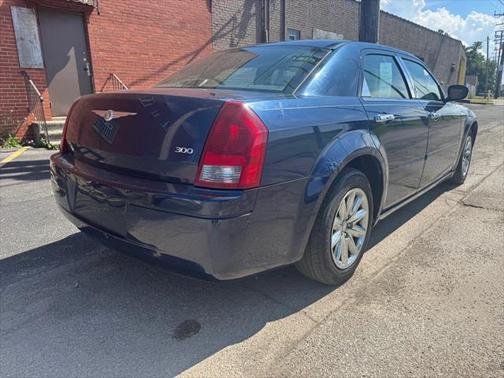2006 Chrysler 300 Base