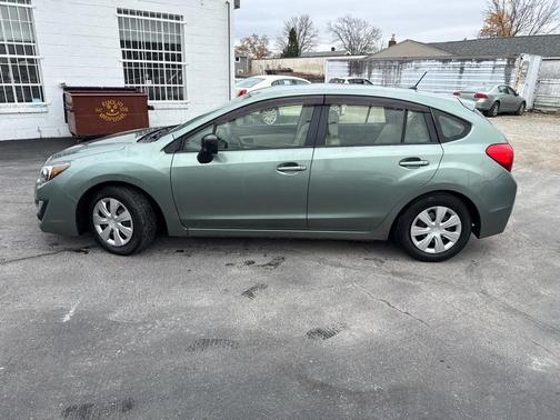 2016 Subaru Impreza 2.0i