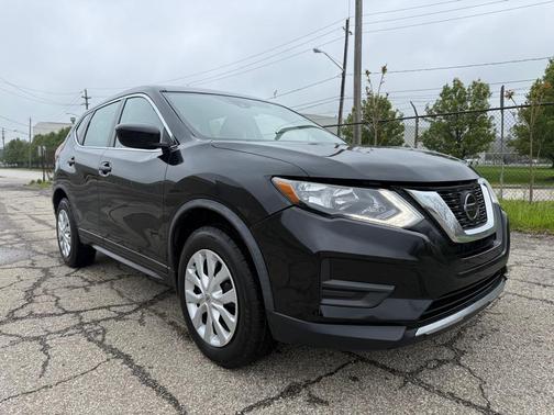 Magnetic Black Pearl 2020 Nissan Rogue S