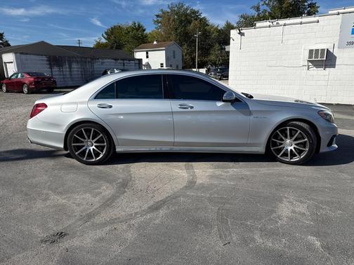 2015 Mercedes-Benz S-Class 4MATIC