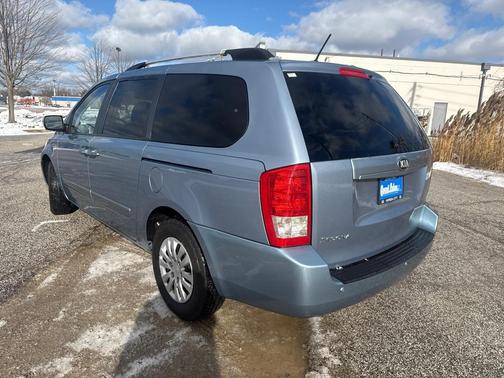 2014 Kia Sedona LX