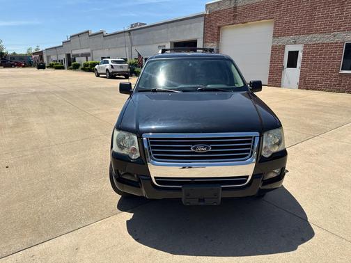 BLACK 2010 Ford Explorer XLT