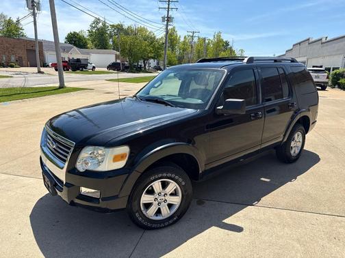 BLACK 2010 Ford Explorer XLT
