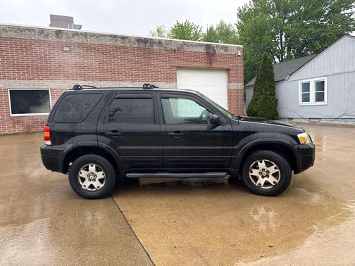 Black Clearcoat 2007 Ford Escape XLT