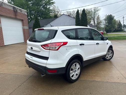 Oxford White 2014 Ford Escape S