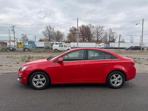 2015 Chevrolet Cruze 1LT