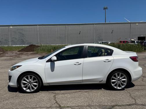 Crystal White Pearl Mica 2011 Mazda Mazda3 s Sport