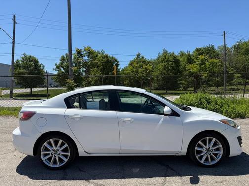 Crystal White Pearl Mica 2011 Mazda Mazda3 s Sport