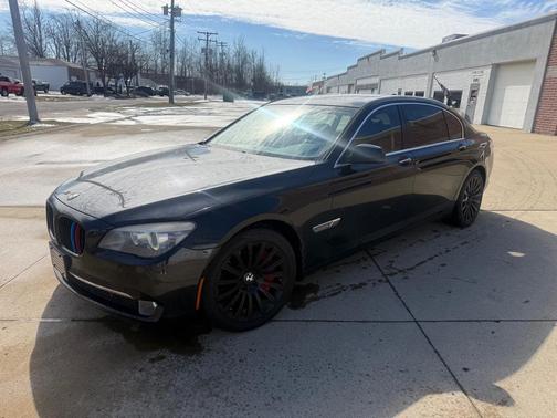 2012 BMW 750 I