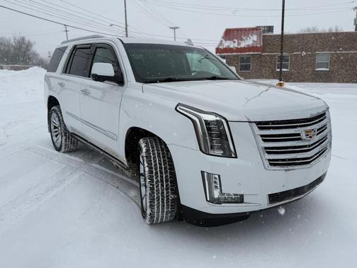 2016 Cadillac Escalade Platinum