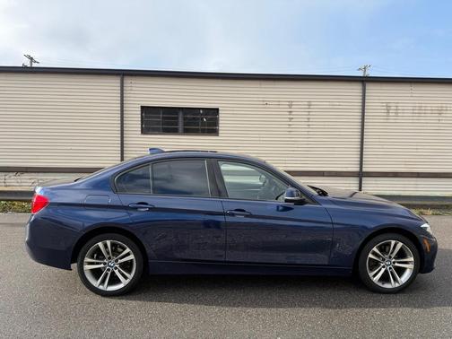 2018 BMW 330 xDrive