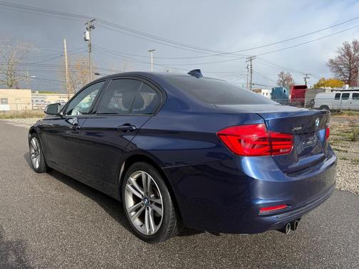 2018 BMW 330 xDrive