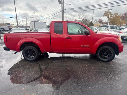 2010 Suzuki Equator Premium