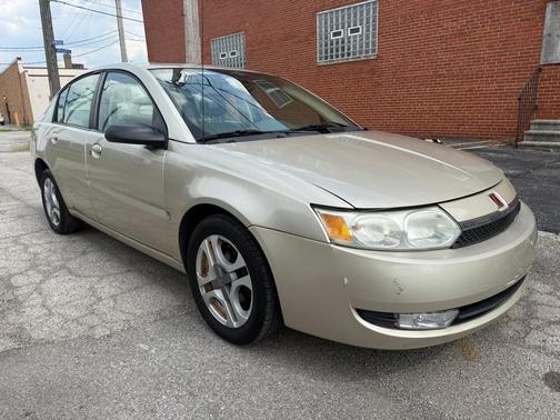 2004 Saturn Ion 3
