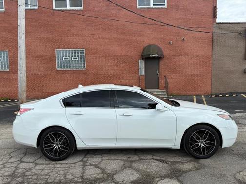 2012 Acura TL Technology