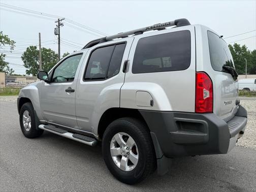 2010 Nissan Xterra S