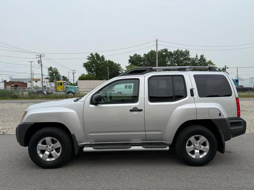 2010 Nissan Xterra S