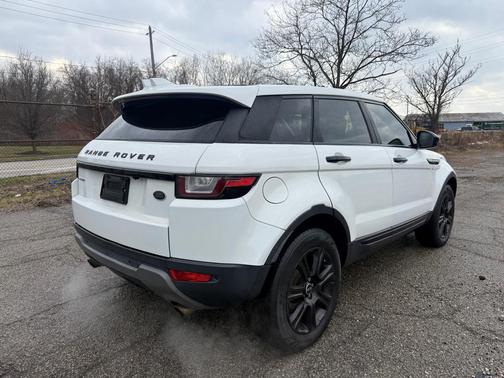 2017 Land Rover Range Rover Evoque SE