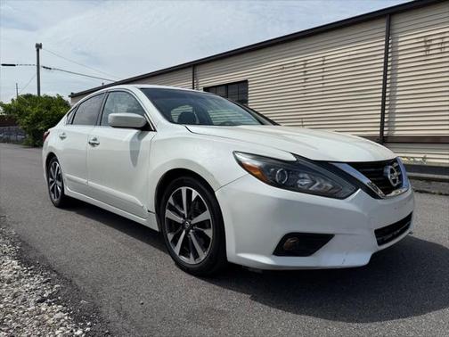 2016 Nissan Altima 2.5 SR