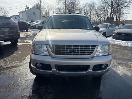 2005 Ford Explorer Limited