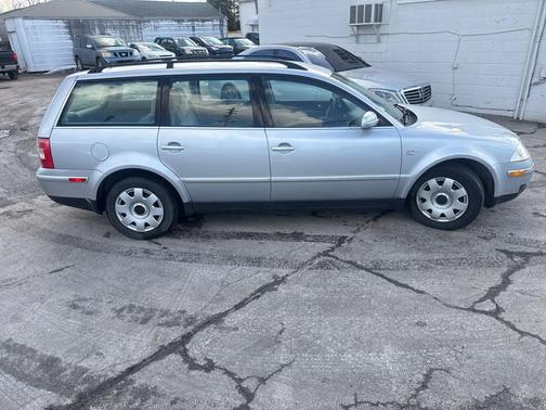 2002 Volkswagen Passat GLS