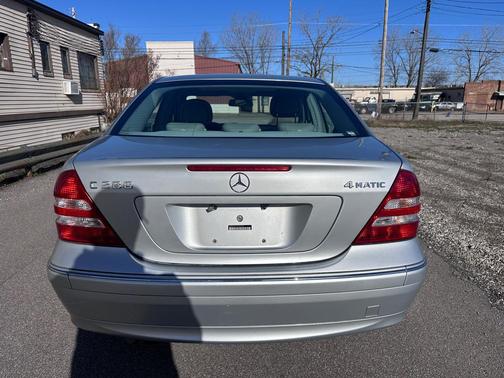 2007 Mercedes-Benz C-Class Luxury 4MATIC