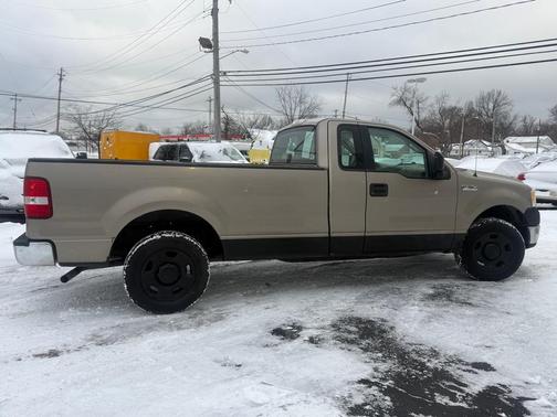 2005 Ford F-150 STX