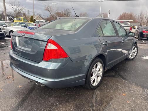 2012 Ford Fusion SE