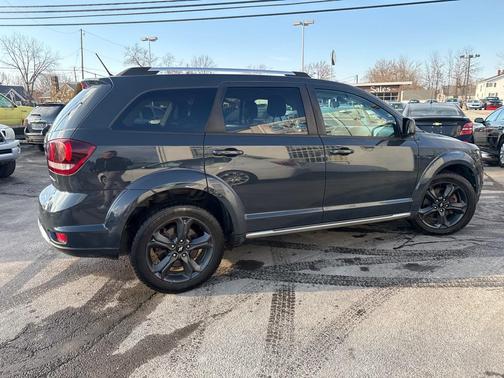 2018 Dodge Journey Crossroad