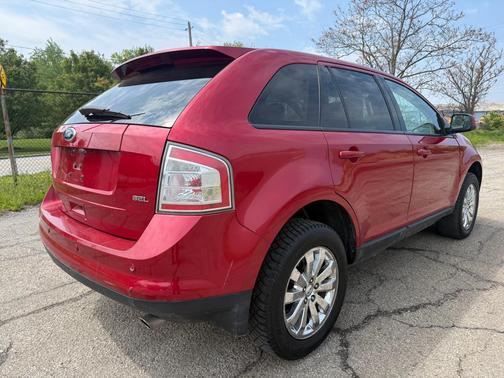 RED 2010 Ford Edge SEL