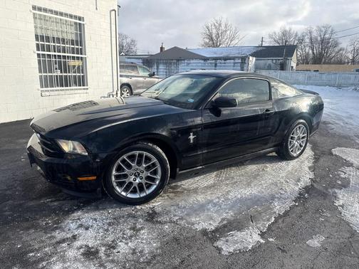 2012 Ford Mustang V6 Premium