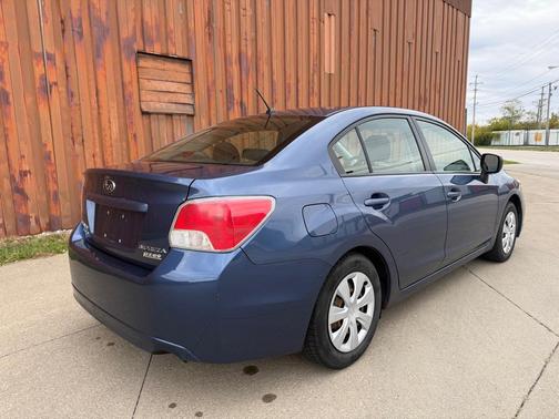 2012 Subaru Impreza 2.0i