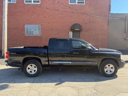 2008 Dodge Dakota Laramie Quad Cab