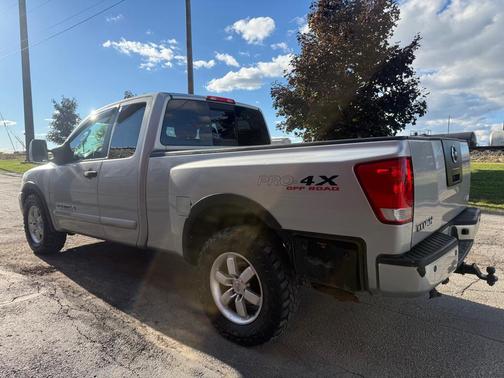 2009 Nissan Titan PRO-4X King Cab