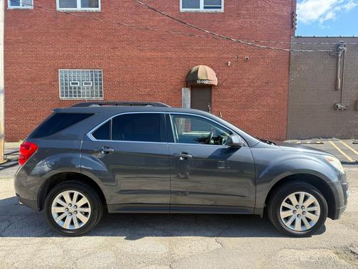 2011 Chevrolet Equinox 2LT