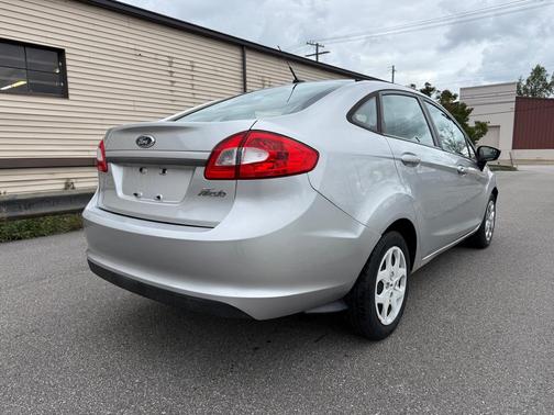 2012 Ford Fiesta S